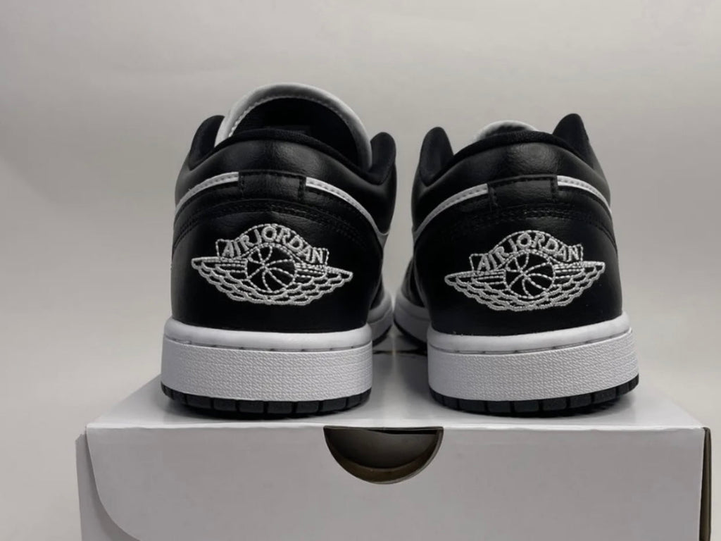 Air Jordan 1 Low Black White