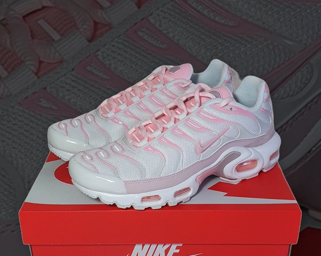 Nike Air Max Tuned Pink