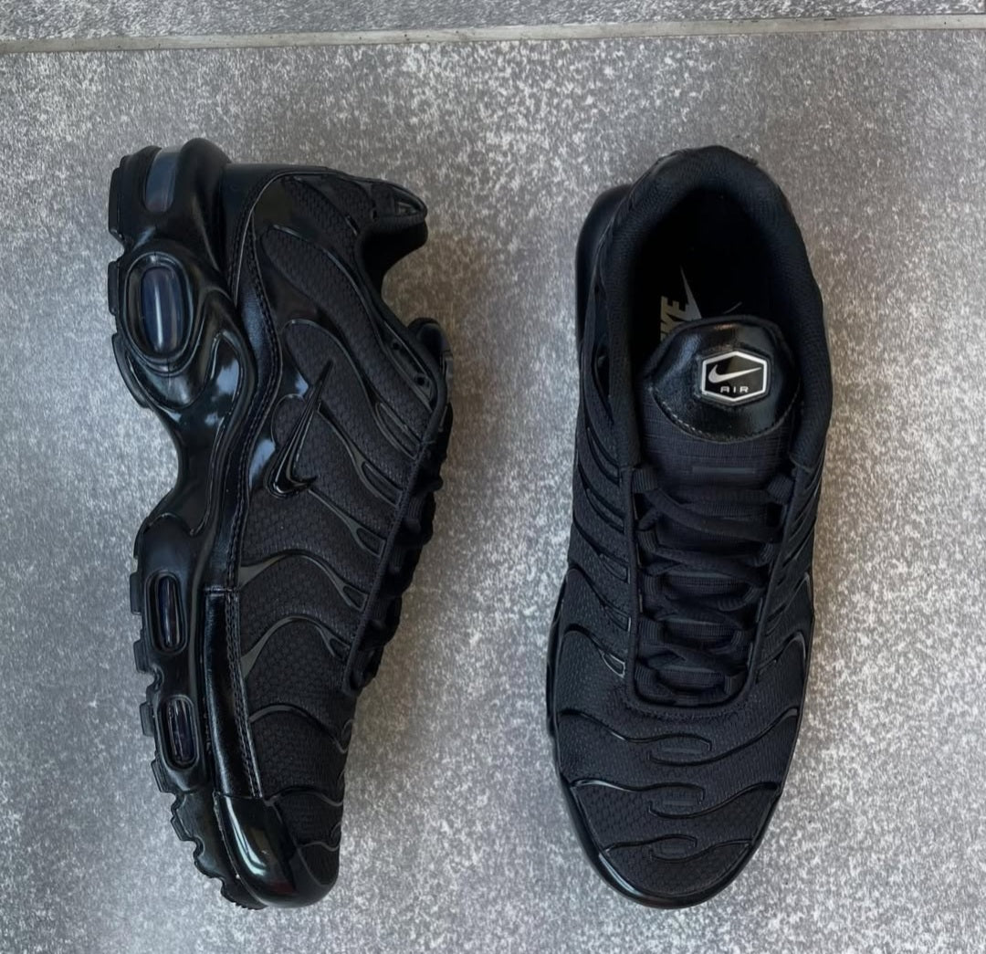 Nike Air Max Tuned Black