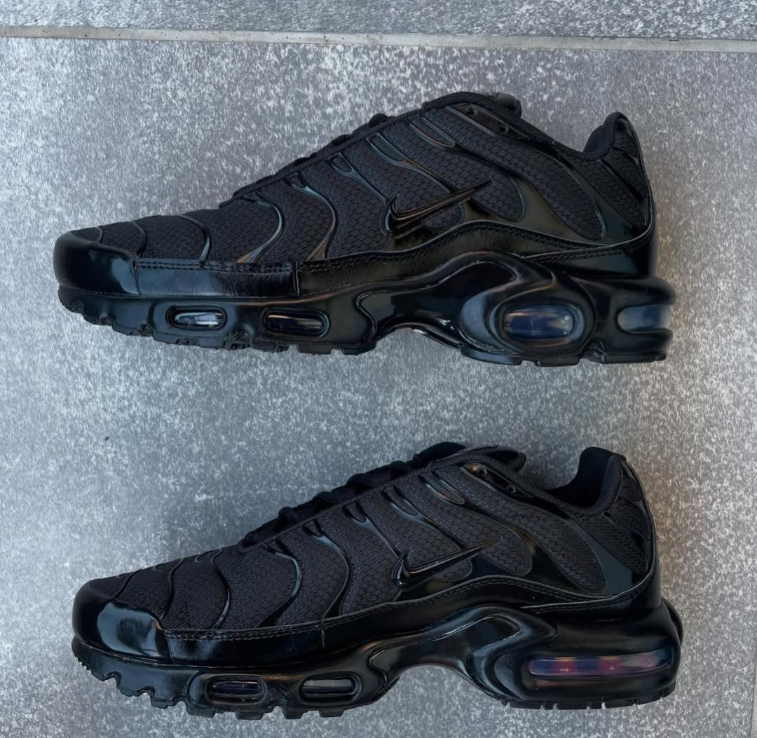 Nike Air Max Tuned Black